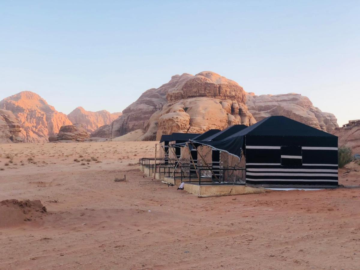 Wadi Moon Camp Luksusowy namiot Wadi Rum